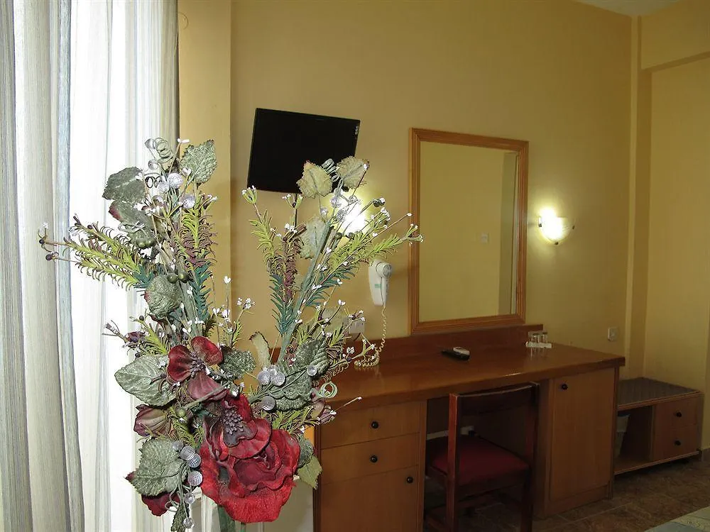 Flamingo Beach Hotel Larnaca